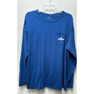 Southern Tide men’s long sleeve blue t-shirt with pocket size XL.  #36-1240